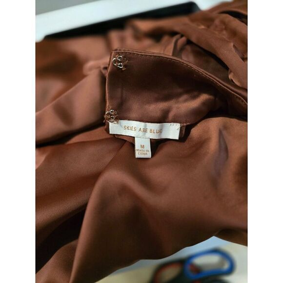 Sleeveless Halter Neck Top With Bow Back Skies Are Blue Size M Brown - Picture 8 of 8